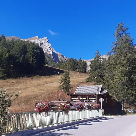 A La Montagne *