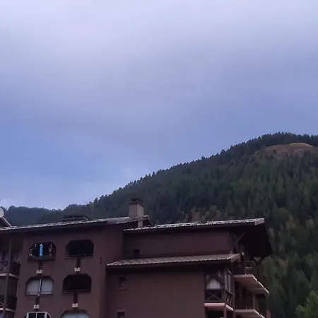 A La Montagne *